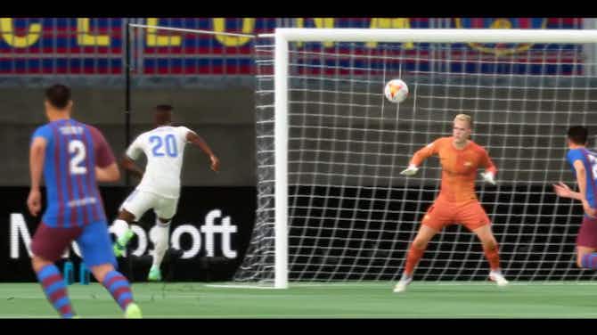 Image d'aperçu pour Benzema rate un penalty contre le Barça (FIFA)