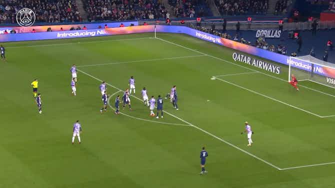 Imagen de vista previa para El decisivo gol de Messi contra el Toulouse