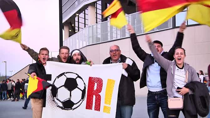 Vorschaubild für DFB-Fans zu Hansi Flick: "Macht wieder Spaß!"
