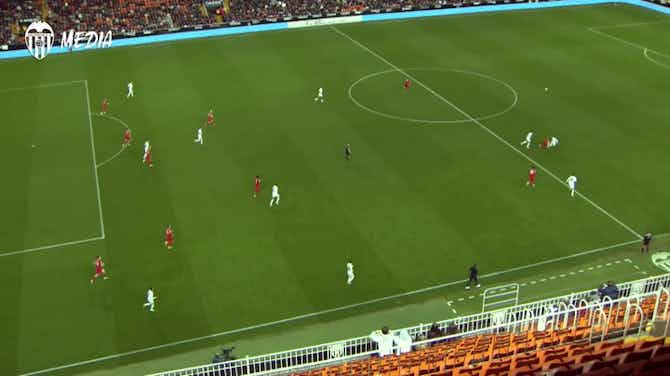 Vorschaubild für Highlights: Valencia 1-2 Nottingham Forest