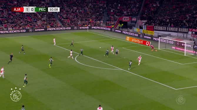 Preview image for Klaassen's double helps Ajax close in on Eredivisie title