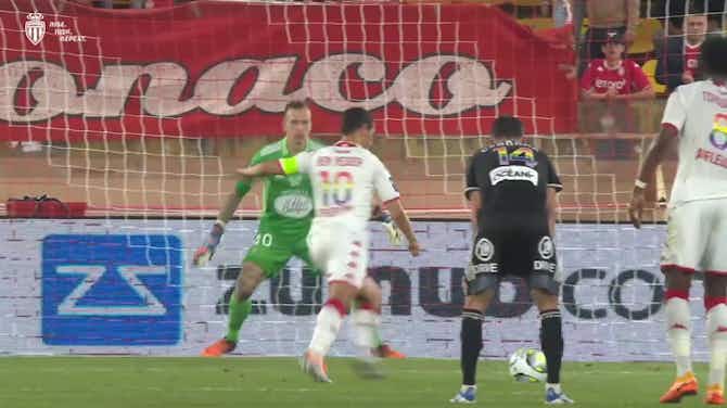 Vorschaubild für Wissam Ben Yedder's crucial hat-trick vs Brest
