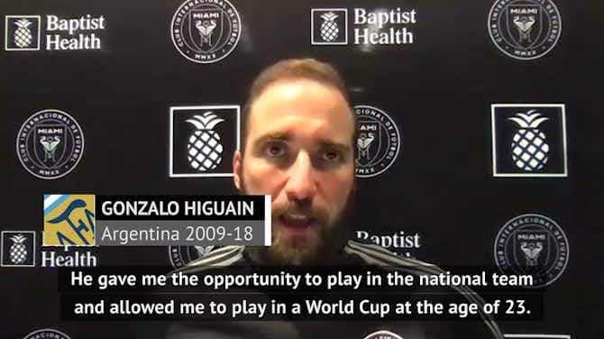 Preview image for Higuain 'grateful' for Maradona's influence on his career