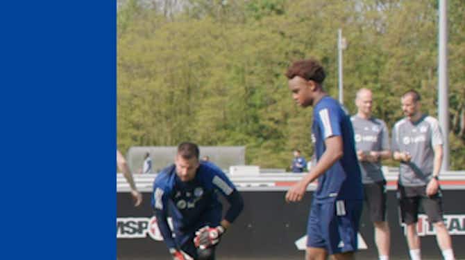 Image d'aperçu pour Schalke stars prepare for Osnabrück
