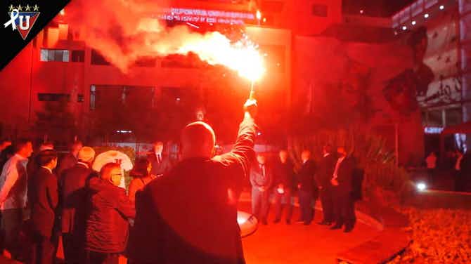 Preview image for Liga de Quito fans pay homage to club legend