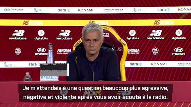 Image d'aperçu pour AS Rome - "Tu te ch*** dessus" : Mourinho agresse un journaliste en conférence de presse