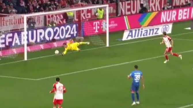 Preview image for Janis Blaswich with a Goalkeeper Save vs. Bayern de Munique