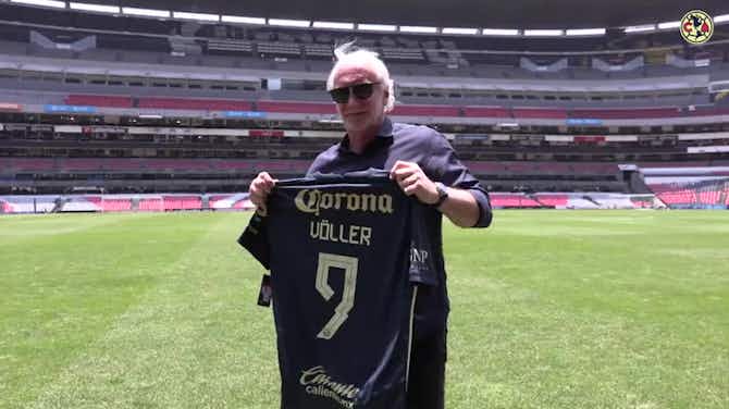 Preview image for Rudi Völler visits Estadio Azteca