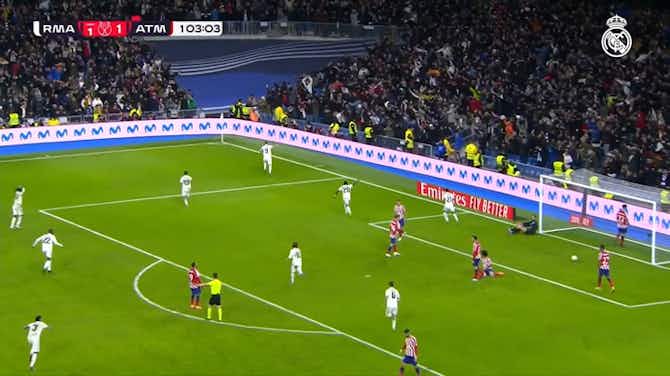 Imagen de vista previa para Benzema with an accurate finish vs Atlético Madrid