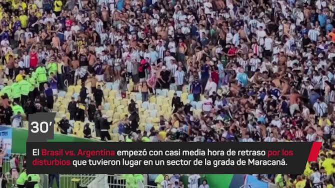 Imagen de vista previa para Bochorno en Maracaná: policía brasileña vs. afición argentina