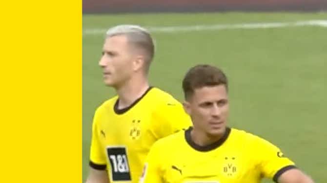 Imagen de vista previa para El Borussia Dortmund vence 3-2 al Oberhausen en pretemporada