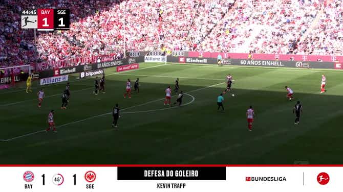 Vorschaubild für Kevin Trapp with a Goalkeeper Save vs. Bayern de Munique