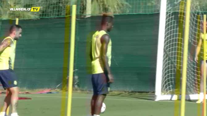 Imagen de vista previa para El Villarreal se entrena antes del amistoso contra el Tenerife