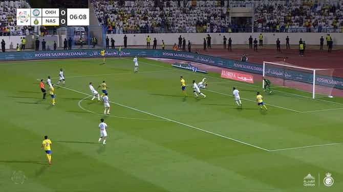 Image d'aperçu pour La victoria de Al-Nassr contra Al-Okhdood, con doblete de Brozovic y gol de Cristiano