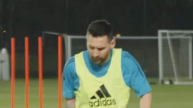 Imagen de vista previa para Messi encabeza el entrenamiento de Argentina de cara a los cuartos de final