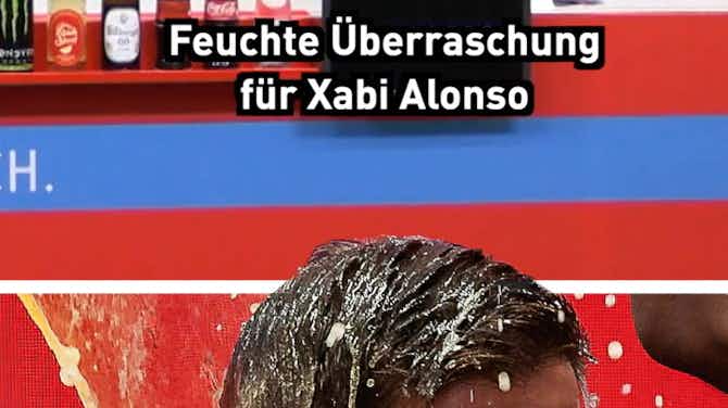 Vorschaubild für Bierdusche für Xabi Alonso: Wirtz und Co. stürmen Pressekonferenz