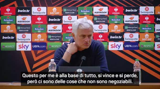 Anteprima immagine per Mourinho: "Abbiamo meritato. Il futuro? Sono felice a Roma"