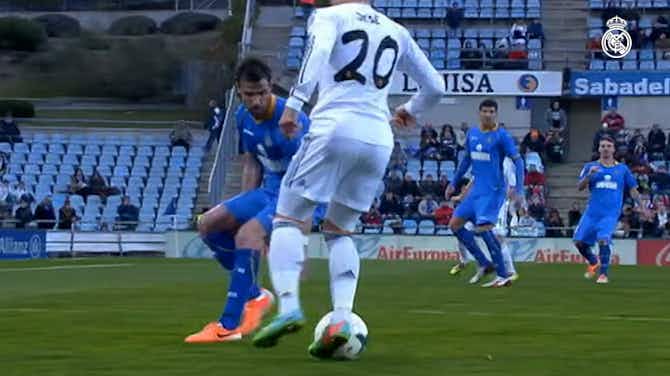Preview image for Luka Modrić's goal against Getafe in 2014