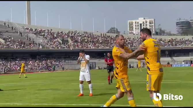 Imagen de vista previa para El gol del empate del 'Diente' López contra Pumas