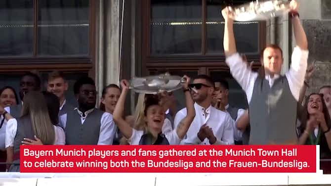 Imagem de visualização para Bayern Munich celebrate winning Bundesliga and Frauen-Bundesliga titles