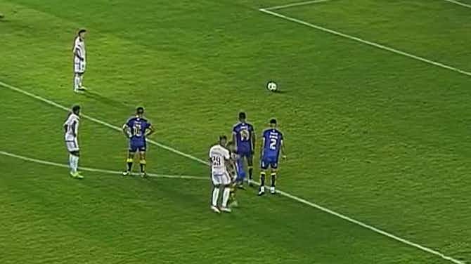Vorschaubild für Delfín - Internacional 0 - 2 | GOL - Rafael Borré