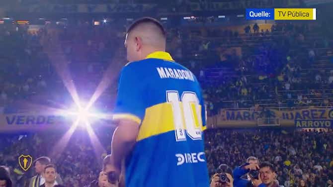 Vorschaubild für Riquelme lobt Maradona und Messi in Dankesrede