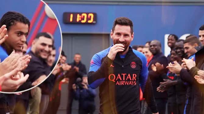 Vorschaubild für Mbappé-"Todesblick" für Messi bei PSG-Rückkehr