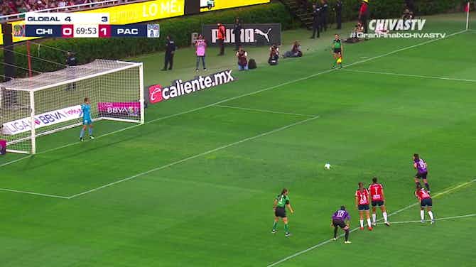 Preview image for Heroic penalty save as Chivas Women win 2022 Clausura title