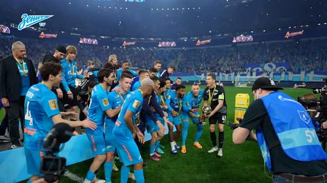 Imagem de visualização para É campeão! Zenit levanta o troféu do Campeonato Russo de 2021/22
