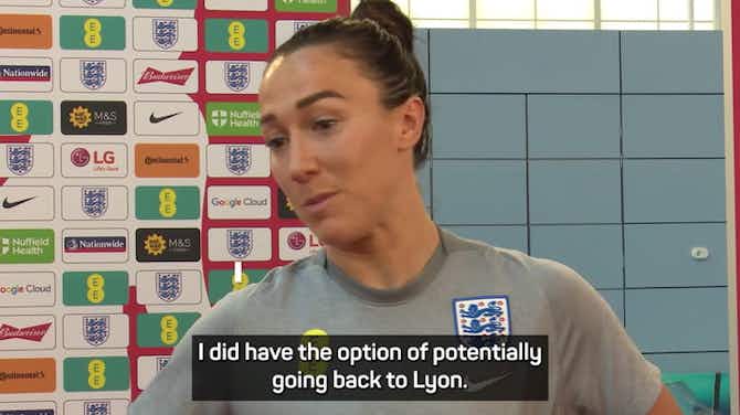 Preview image for Bronze reveals former club Lyon's last-ditch attempt to sign her