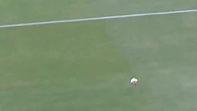 Preview image for David Luiz brilliantly denied by Gatito Fernández