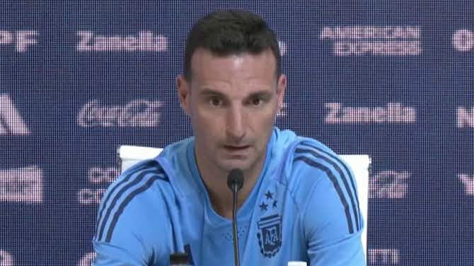 Image d'aperçu pour Argentine - Scaloni : "Nous avons vu l'autre jour que nous pouvions aussi bien jouer sans Messi"