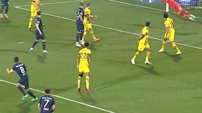 Preview image for Between Dortmund and the title... there was a thunderbolt from Bochum