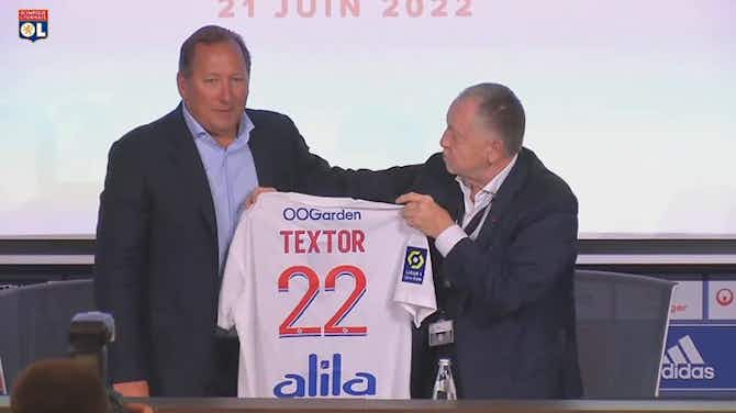 Image d'aperçu pour John Textor rachète officiellement l'Olympique Lyonnais