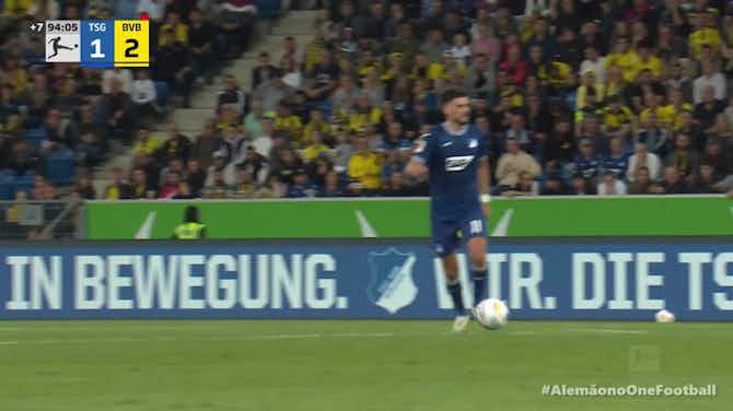 Preview image for Ryerson sai do campo de defesa e faz belo gol na vitória do Dortmund