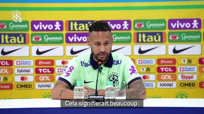 Image d'aperçu pour Brésil - Neymar prêt à dépasser le “Roi Pelé” : “Imaginez que vous battiez quelqu’un comme lui...”