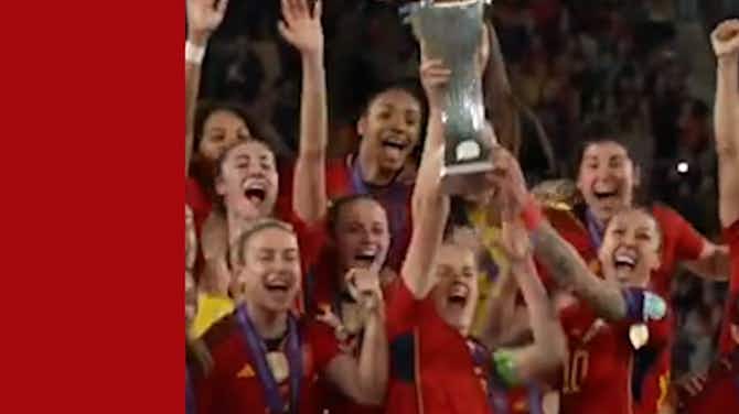 Image d'aperçu pour L'Espagne fête son titre de championne de la Ligue des nations après avoir battu la France