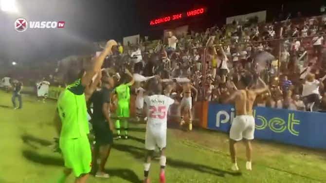 Imagem de visualização para Veja a festa dos jogadores e torcida após classificação do Vasco na Copinha 
