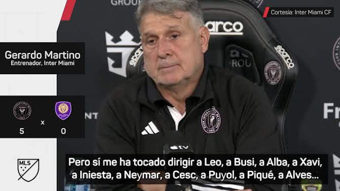Vorschaubild für Martino: "Es raro dirigir a Messi, Suárez, Busquets y Alba en la MLS"