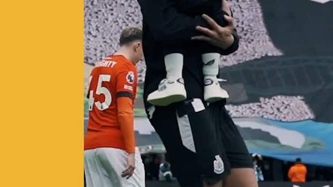 Imagem de visualização para Bruno Guimarães ganha nova bandeira da torcida do Newcastle
