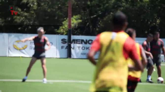 Imagem de visualização para Lázaro faz jogada individual e anota belo gol em treino do Flamengo; assista