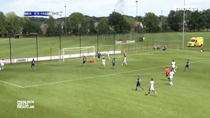 Vorschaubild für Kagawa's decisive pass leads to PAOK goal against Heracles