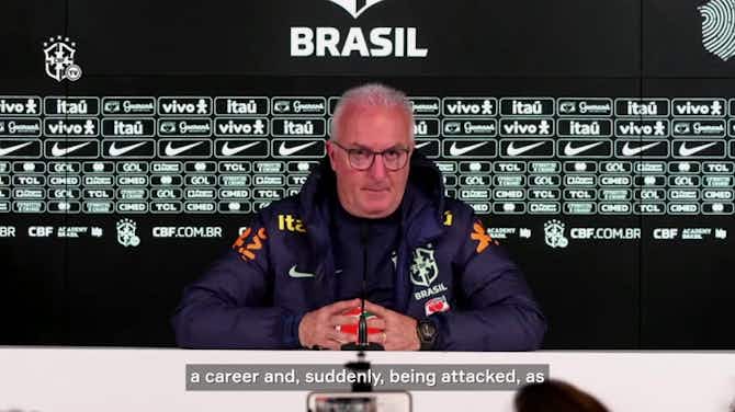 Imagem de visualização para Brazil's manager defends Vini Jr. in strong interview about racism