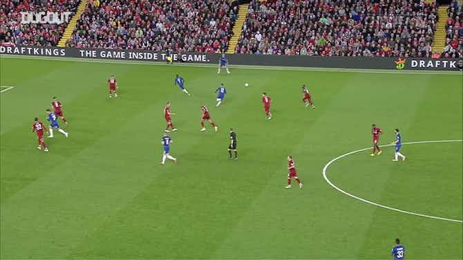 Vorschaubild für Unglaubliches Tor: Eden Hazard vs Liverpool