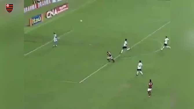 Vorschaubild für Relembre o golaço de Adriano contra o Coritiba