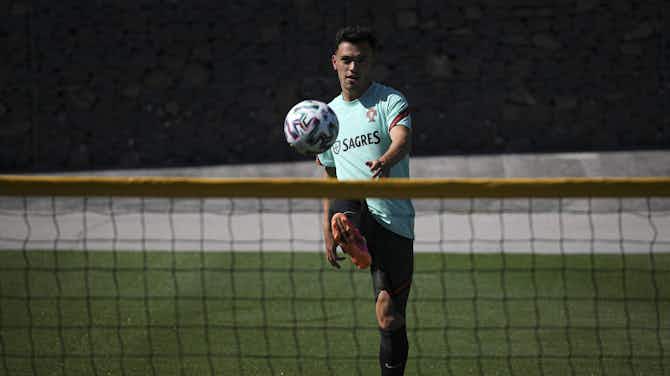 Image d'aperçu pour Seleção A : Pedro Gonçalves forfait et remplacé par Trincão