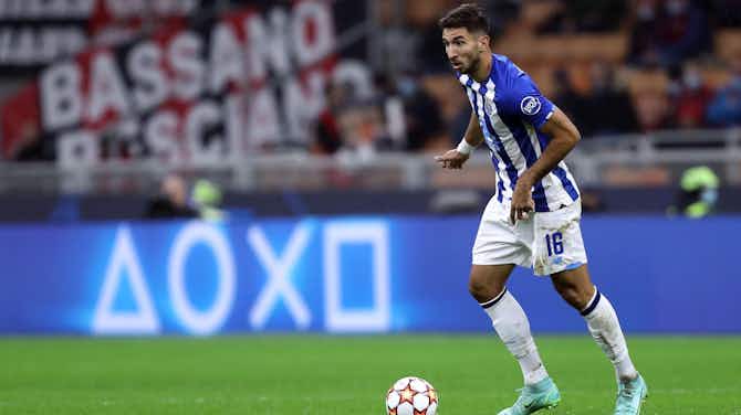 Preview image for Man Utd ‘seriously enquire’ about Porto star despite Liverpool transfer dilemma