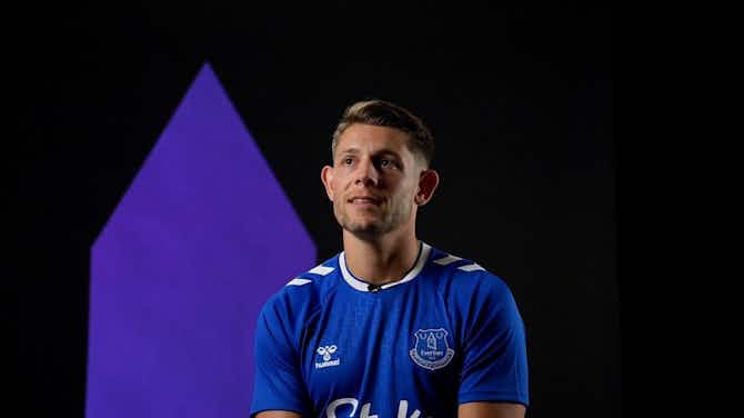 Imagem de visualização para Everton anuncia o zagueiro James Tarkowski como novo reforço