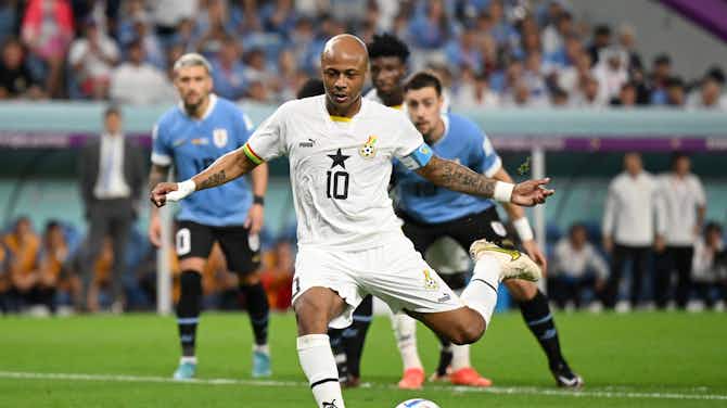 Imagem de visualização para André Ayew viveu ‘pesadelo’ na partida contra o Uruguai: derrota e desmaio familiar