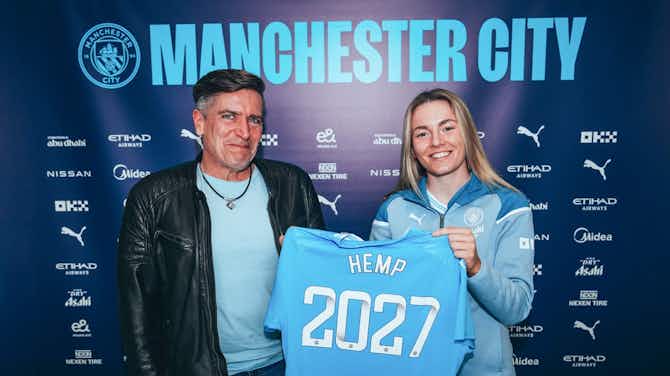 Preview image for Manchester City forward Hemp signs new three-year deal